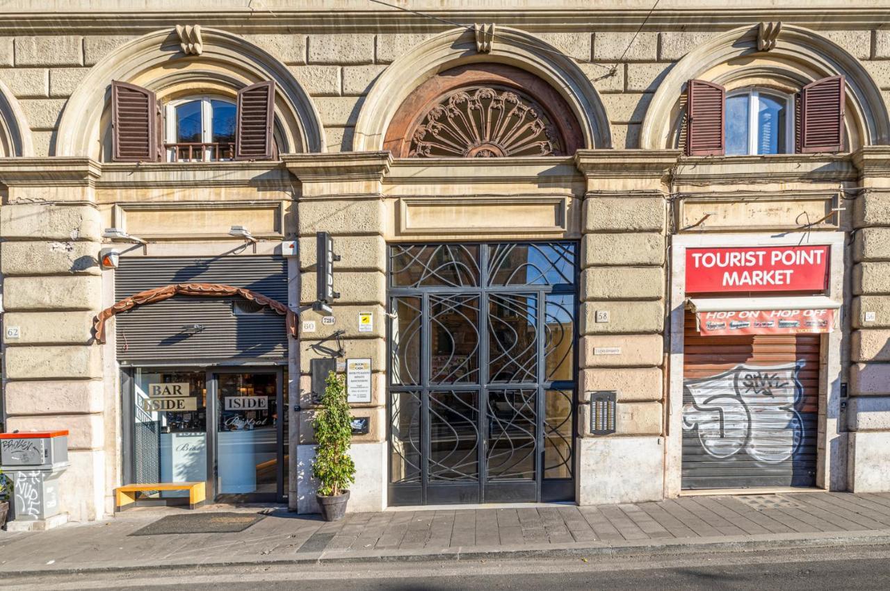 Luxury Stars In Rome - Andromeda Apartment In Colosseum Roma Exterior foto