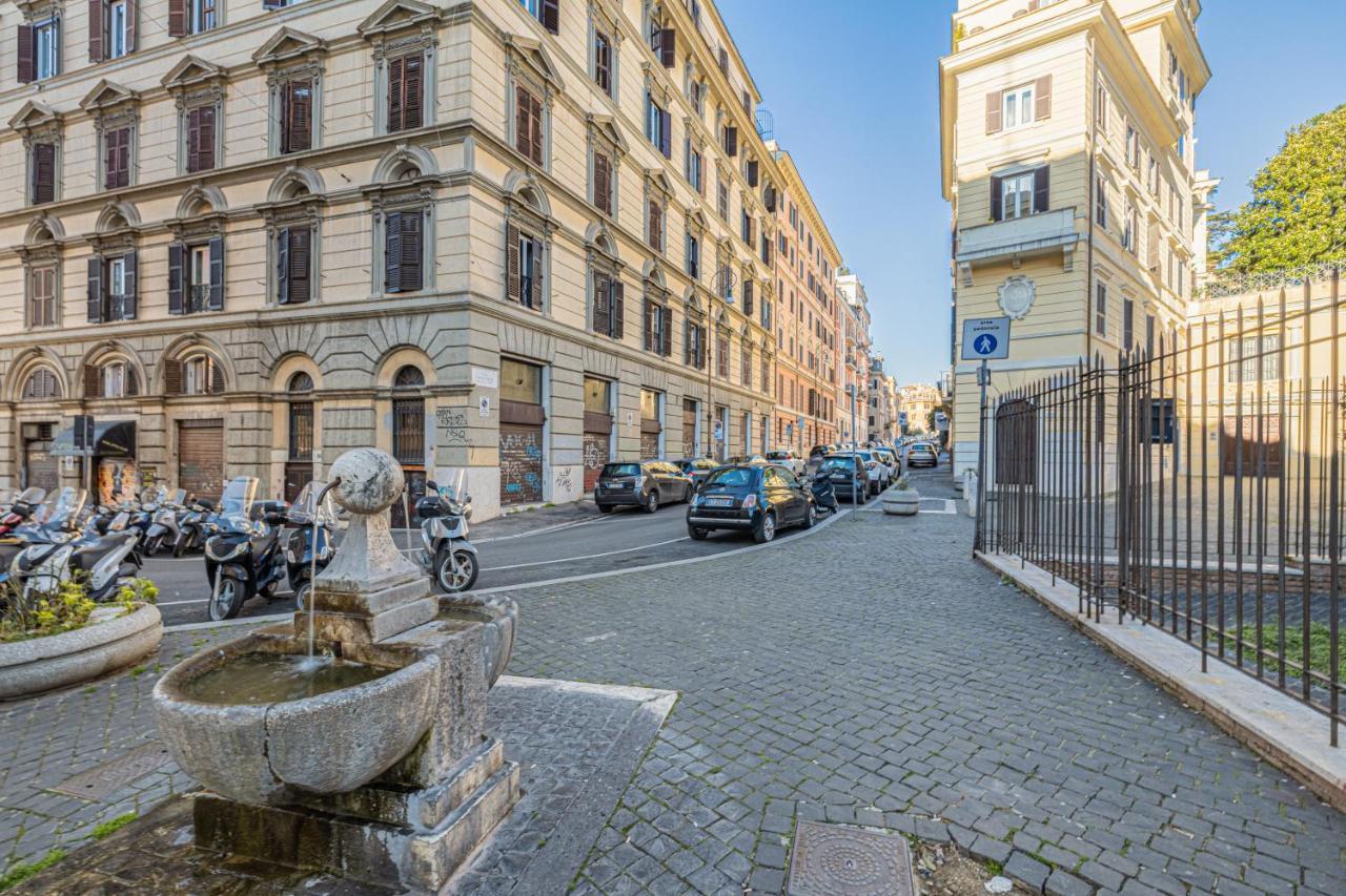 Luxury Stars In Rome - Andromeda Apartment In Colosseum Roma Exterior foto